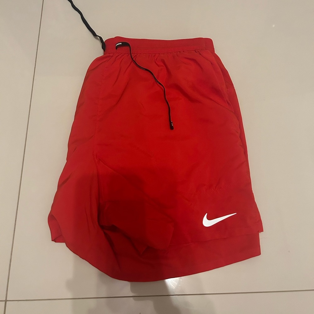 NIKE flex Stride shorts